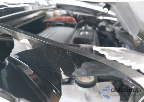 2024 Toyota Crown Xle z USA, uszkodzony, nr VIN JTDAAAAF0R3029293